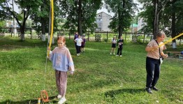 Игровая программа «Лужайка дружбы»