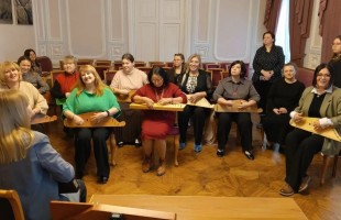 Детская Фольклориада – 2026: Республиканские специалисты повысили квалификацию на Всероссийском семинаре