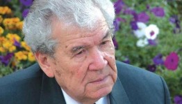 Беседа-обзор «Своею жизнью я гордиться вправе…»