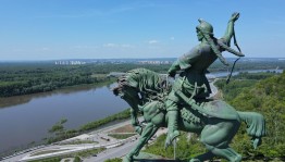 Тематический час «История создания памятника С.Юлаеву»