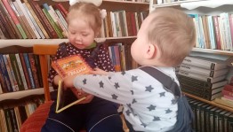 «Уйнай, уйнай, үҫәбеҙ!»