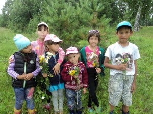 Игровая программа«В гостях у красавицы осени»