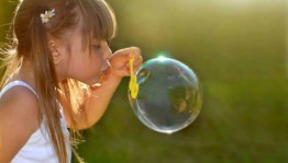 Игровая программа «Праздник мыльного пузыря»