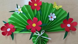 Мастер-класс «Цветы для мамы»