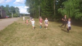 Спортивно игровая программа « В здоровом теле- здоровый дух»