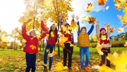 Развлекательная программа «Ура, осенние каникулы!»