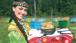 В Башкортостане пройдёт Республиканский праздник башкирского мёда «Бал байрамы»