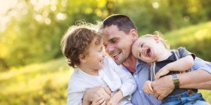 Фотоакция, посвященная Дню отца «С папой можно всё!»