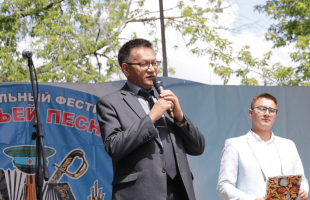В г. Октябрьский прошел V Межрегиональный фестиваль-конкурс казачьей культуры «Распахнись, душа казачья!»
