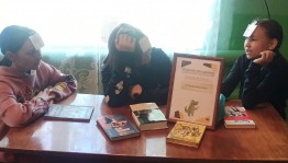 Игровая программа «Литературный крокодил»