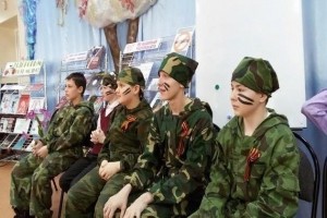 Конкурсно- игровая программа «Будем в армии служить».