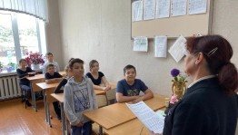 Классный час на тему:<<Учитель-профессия на все времена>>