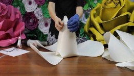 Мастер – класс «Цветы из изолона».