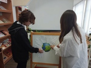 Час миролюбия «Ведь планета Земля одна на все народы и страны»