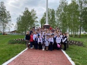 Торжественный митинг посвященный Дню Победы «Многое забудется, такое - никогда».