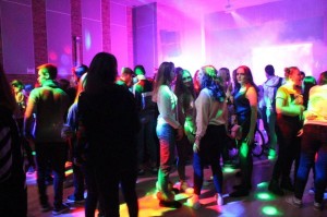 Молодежная дискотека «Мелодии осени»