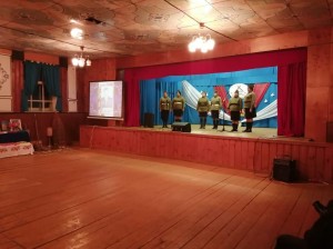 «Своих не бросаем »