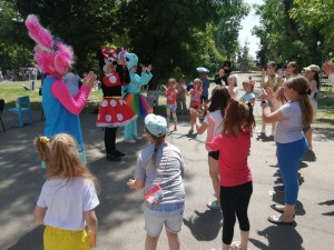 Развлекательно - игровая программа «Праздник солнечного детства»