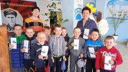 Уличная акция «И блики жизни с радостью ловлю...»