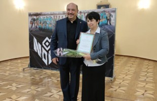 Artista of NONI were awarded