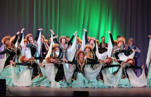 Ансамбль песни и танца «Мирас» представит Россию на фестивалях CIOFF во Франции