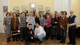 В Доме купца Чижова открылась персональная выставка Анны Богачевой «Коробка с карандашами».