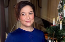 Амина Шафикова поздравила жителей Башкортостана с наступающим Новым годом Амина Шафикова поздравила жителей Башкортостана с наступающим Новым годом