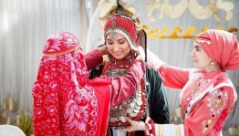 Флешмоб «Дочь в семье -гостья»