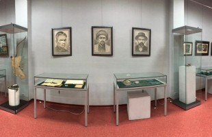 В Набережных Челнах открылась выставка "Этнос и культура народов Поволжья. Башкиры"