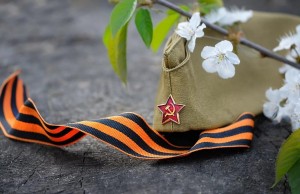 «Этих дней не смолкнет слава!»