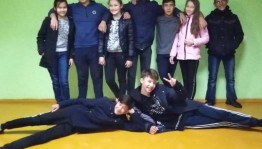 Танцевальная программа «Танцуй, пока молодой!»