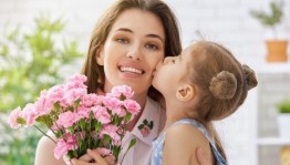 «В жизни каждого важна и нужна мама»