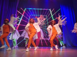 Молодежная дискотека «Октябрьский калейдоскоп»