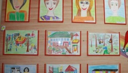 Выставка рисунков «Моя любимая воспитательница»