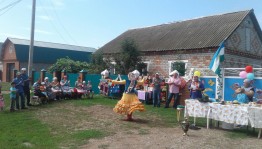 Женщины- цветы нашей жизни