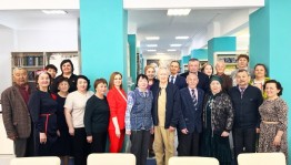 Башҡортостандың халыҡ яҙыусыһы Ринат Камалдың яңы йыйынтығы донъя күрҙе