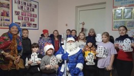 Час творчества «День рождение Деда Мороза»
