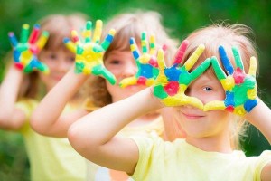 Развлекательно-игровая программа «Разноцветная игра»