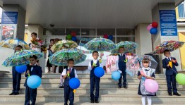 Торжественная линейка «И снова звонок нас зовет на урок»