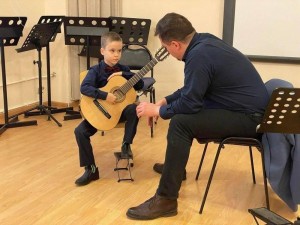 Мастер-класс по игре на гитаре