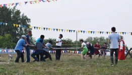 Фольклорный праздник «Кичке уен» «Саумысыз куршелэр»