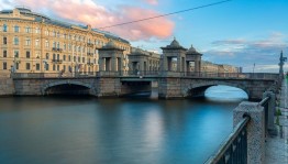 Час виртуального путешествия по Санкт-Петербургу