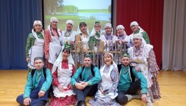 Программа «Песня мне жить помогает»