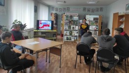 Исторический час «Российский гордый триколор»