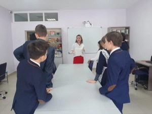 Командная игра «Умники + умницы»