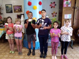 Мастер класс «Открытка ромашка»