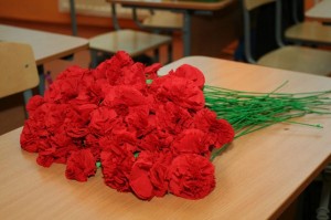 Мастер–класс «Гвоздики к Дню памяти и скорби».