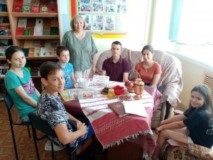 Фольклорный час «Русский народный календарь: август–зорник»