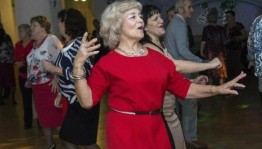 Танцевальный вечер «Долгий век молодости и счастья»