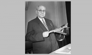 Выставка-портрет «Туполев – золотой век авиации»